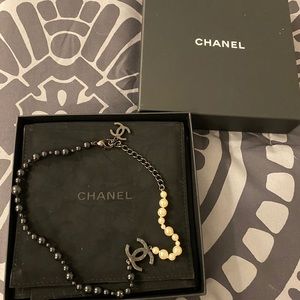 CHANEL Vintage Necklace/ Choker  w box